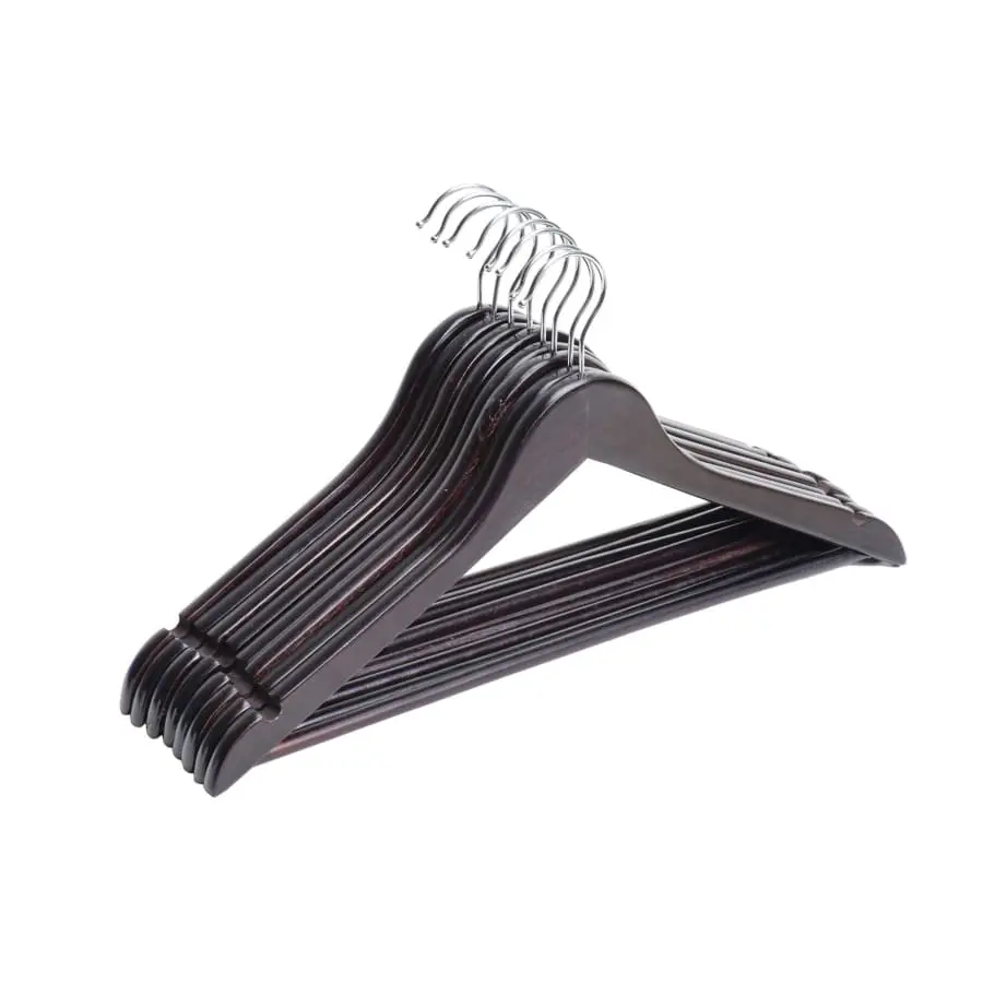 Aino Ruskea 8 Kpl Vaateripustimet